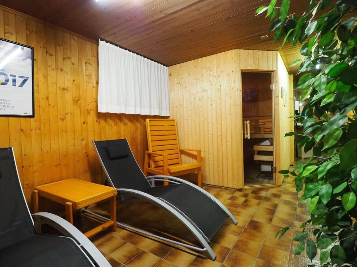 Apartament Residenz La Mora La Punt-Chamues-ch Zewnętrze zdjęcie
