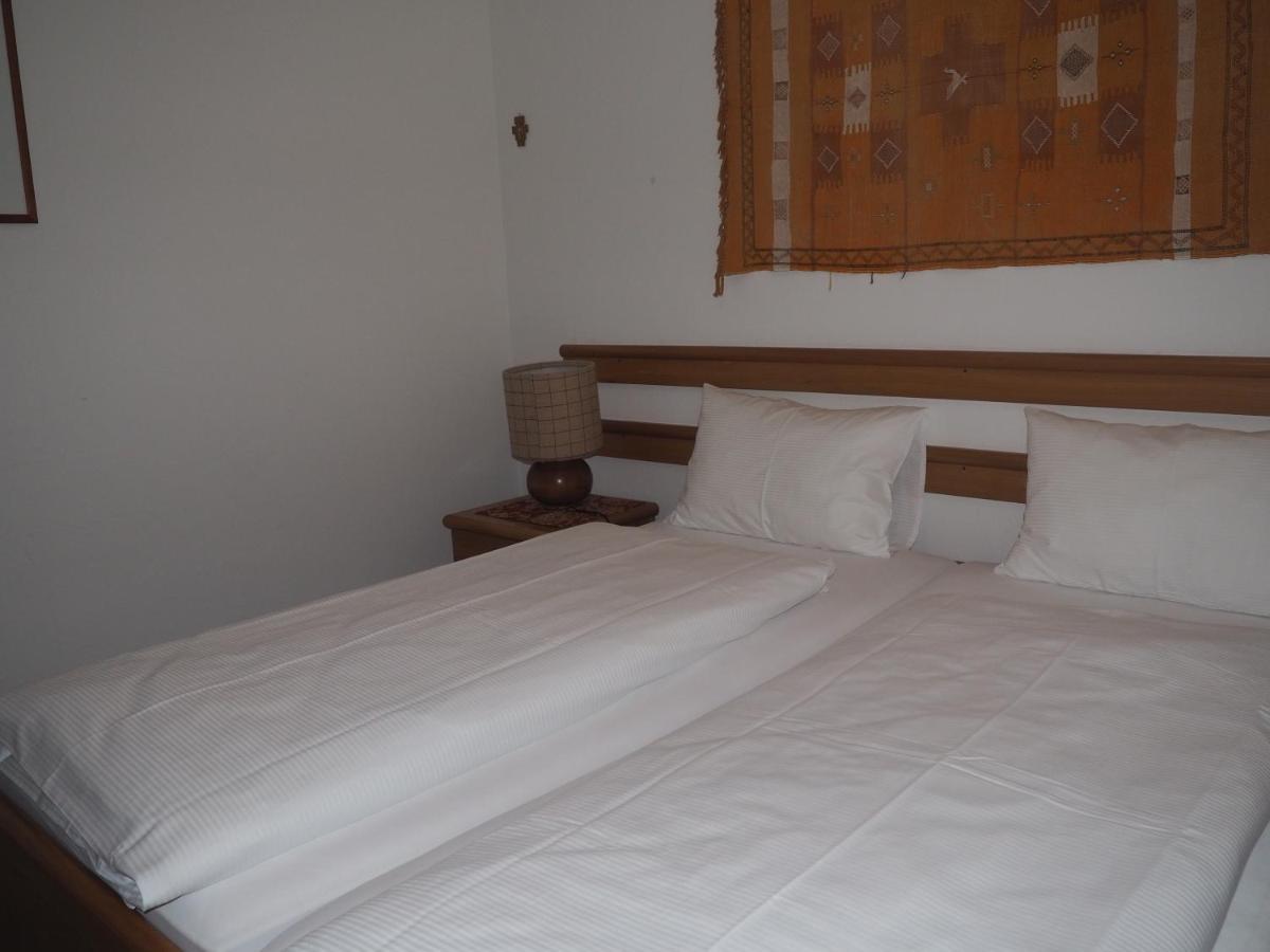 Apartament Residenz La Mora La Punt-Chamues-ch Zewnętrze zdjęcie