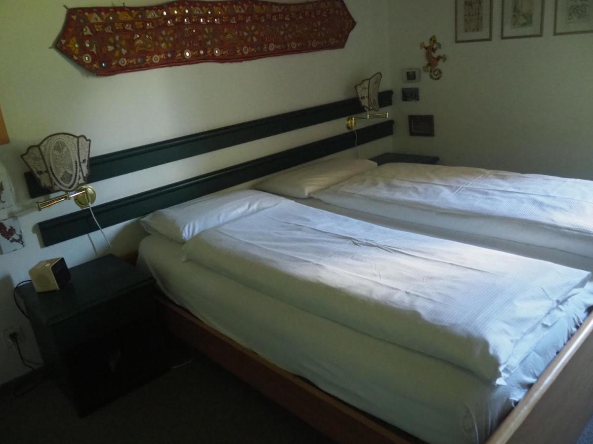 Apartament Residenz La Mora La Punt-Chamues-ch Zewnętrze zdjęcie