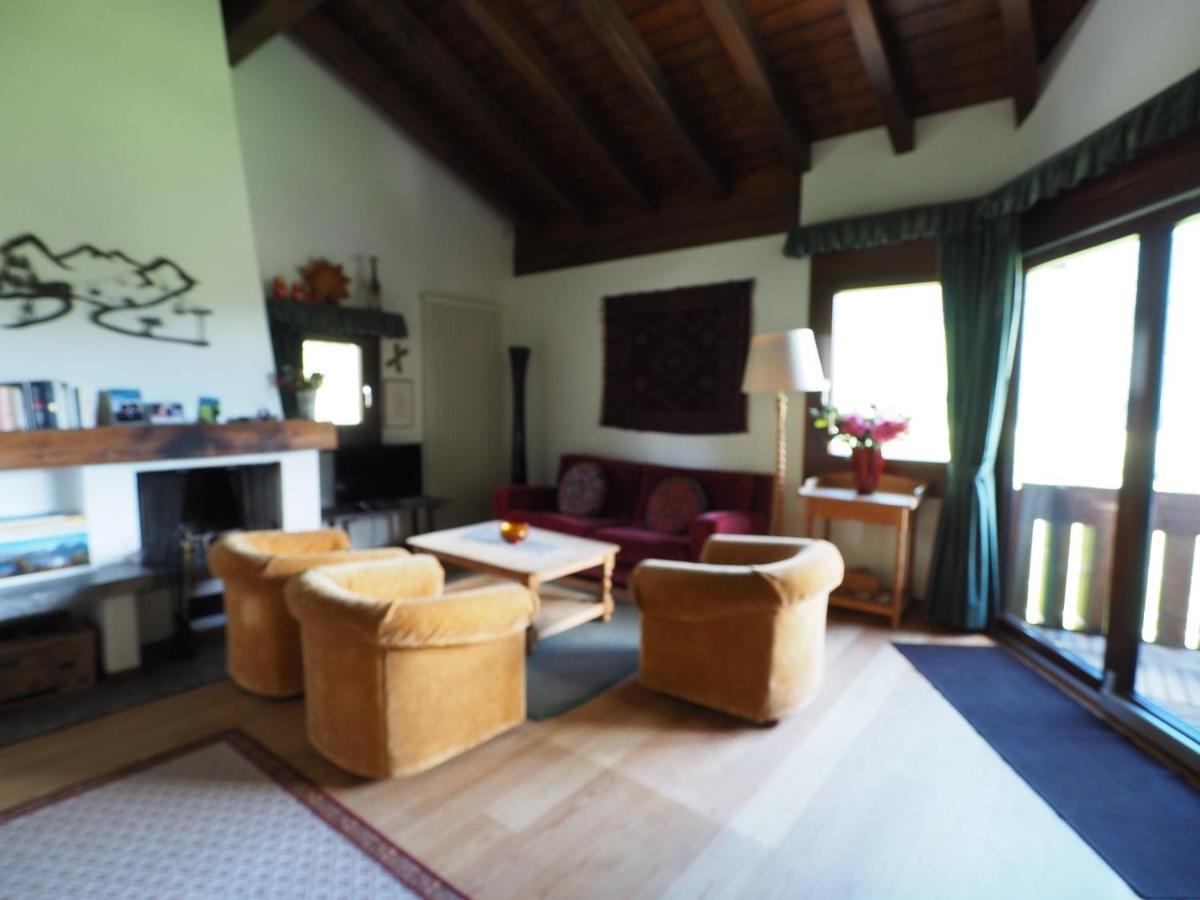 Apartament Residenz La Mora La Punt-Chamues-ch Zewnętrze zdjęcie